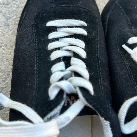 Madewell Tennis Shoes - Picture 4 of 11